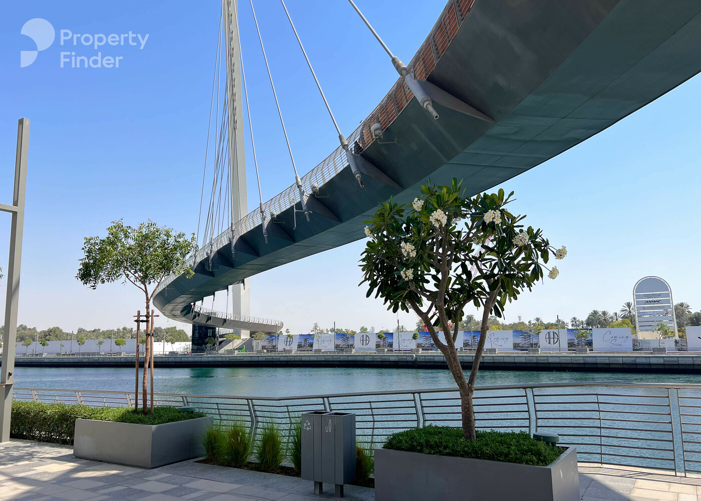 Canal Front Residence 6 – Waterfront Skyline View | Brand New | Closed Kitchen